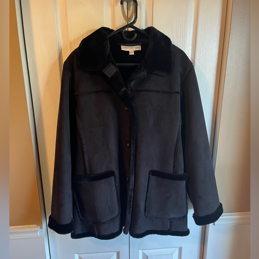 Jones New York large black coat